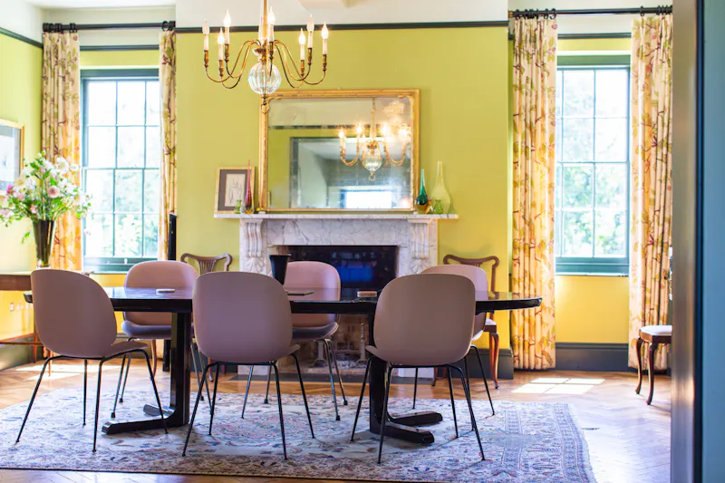 Dining room at Stylish Shropshire manor house, A1536 (photo 14)