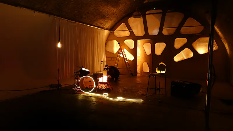 Railway arch studio in Brixton, N481 (photo 8)