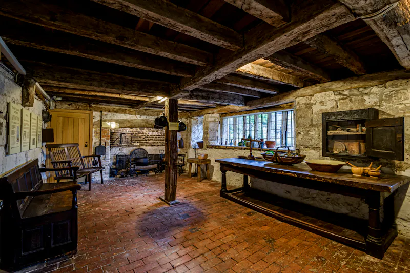 Historic Lewes hall-house, M342 (photo 6)