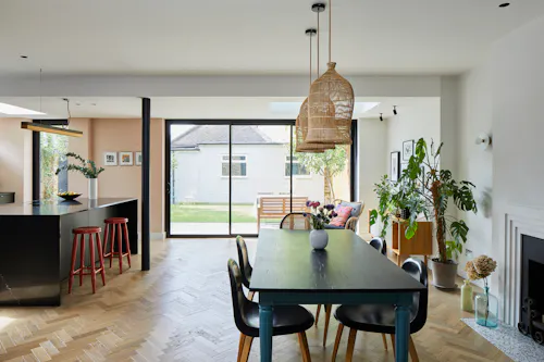 On-trend Wandsworth house, D2469