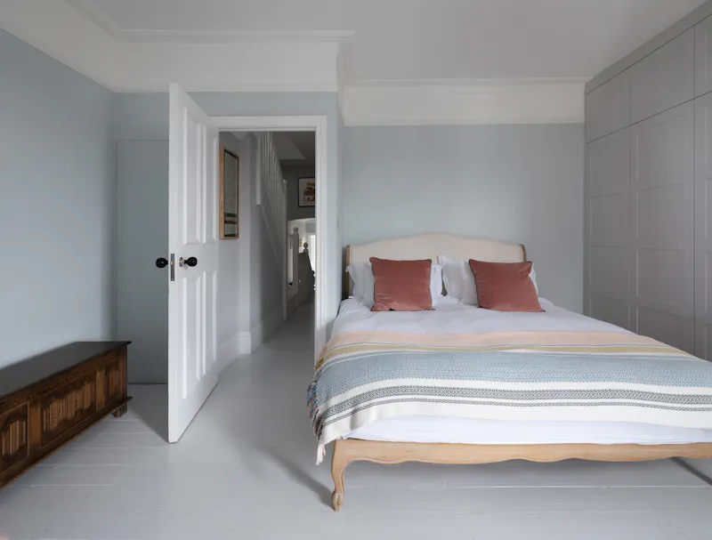 Contemporary Harlesden house, B1890 (photo 14)
