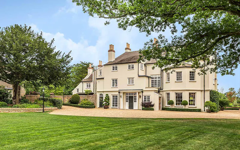 Luxurious Berkhamsted mansion, A1533 (photo 1)