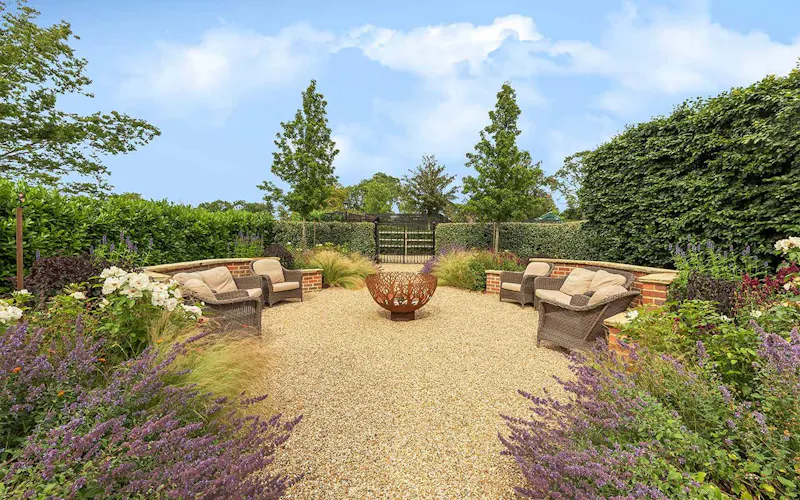 Terrace/Patio at Luxurious Berkhamsted mansion, A1533 (photo 36)