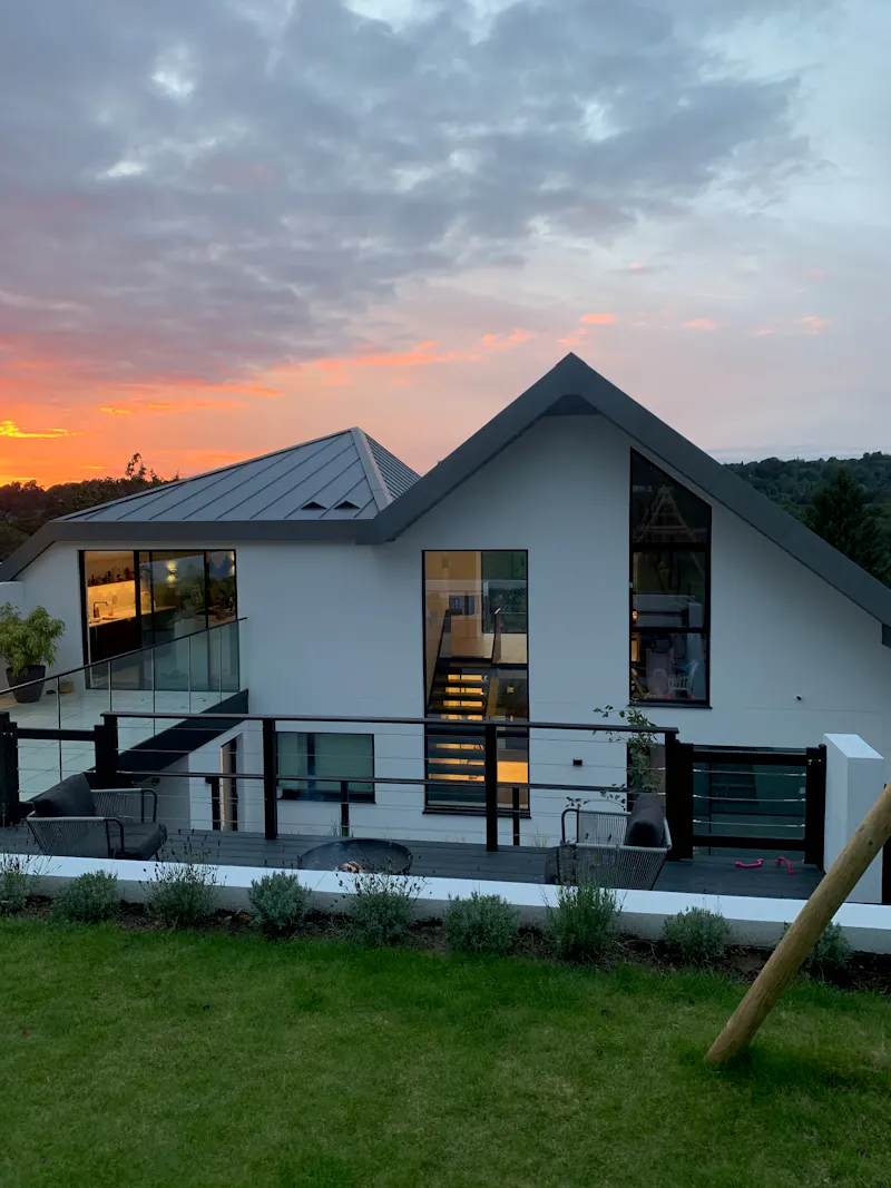 Haslemere modern house, D2590 (photo 81)