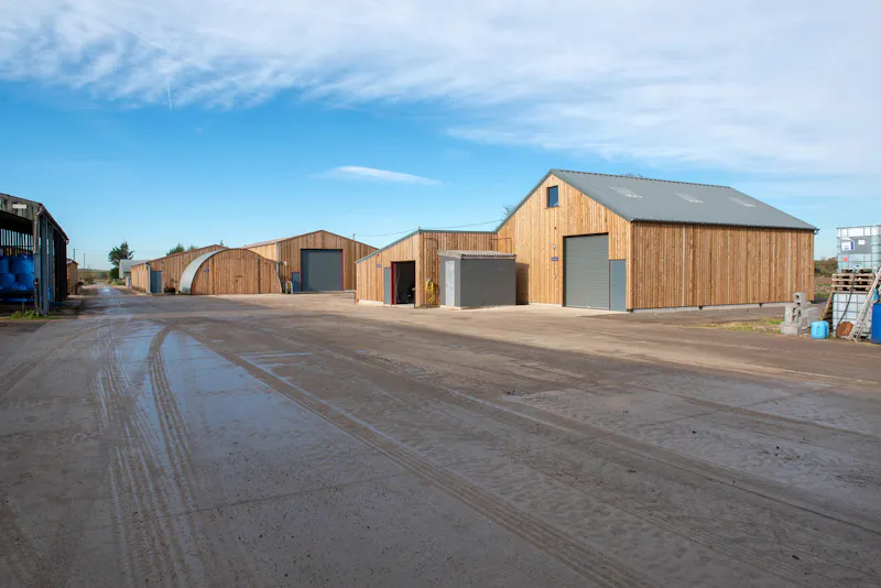 Stable / Outbuildings at Versatile farm in Wallingford, L716 (photo 36)