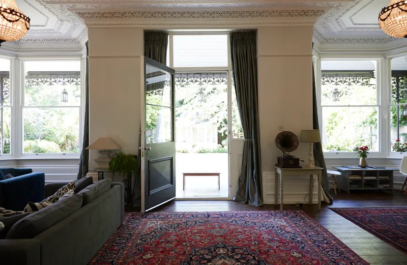 Versatile Sydenham house, B1893 (photo 6)