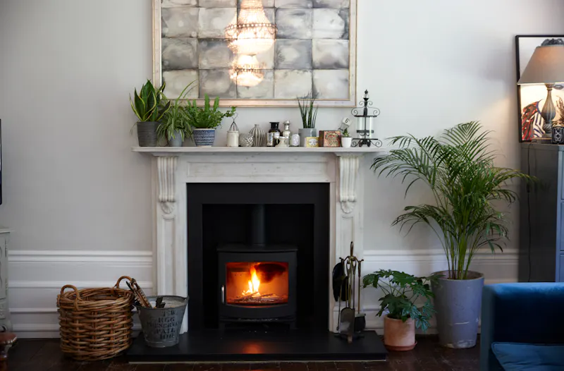 Fireplace at Versatile Sydenham house, B1893 (photo 5)