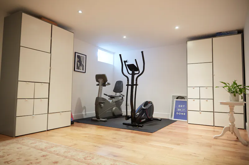 Gym at Versatile Sydenham house, B1893 (photo 31)