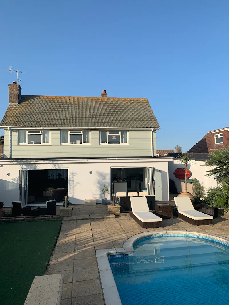 Terrace/Patio at Bungalow in Shoreham-by-Sea, D2578 (photo 43)