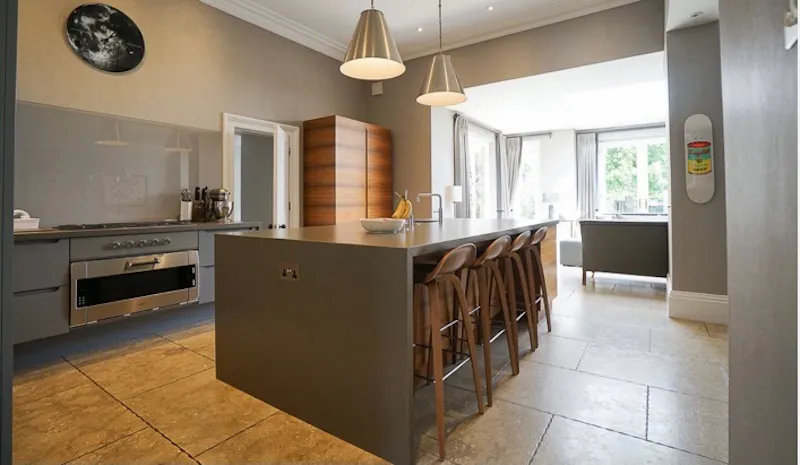Kitchen island at Smart Clapham family house, B1894 (photo 14)