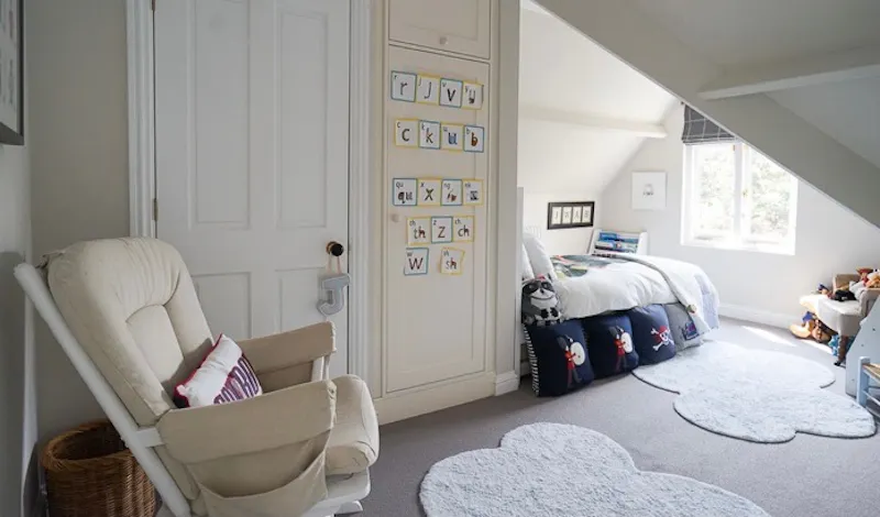 Bedroom - child's at Smart Clapham family house, B1894 (photo 53)