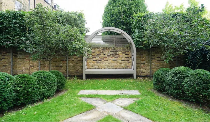 Smart Clapham family house, B1894 (photo 70)