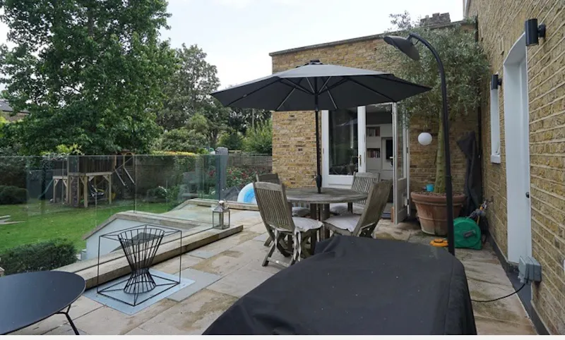 Smart Clapham family house, B1894 (photo 60)