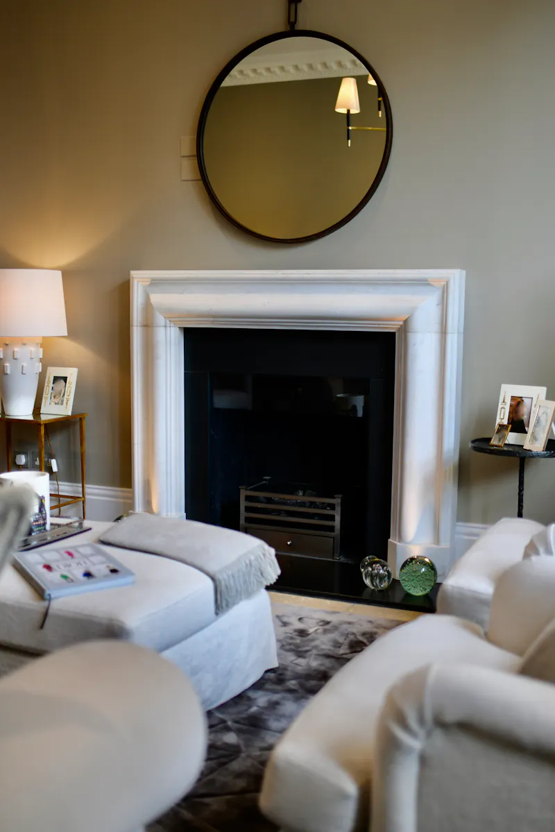 Fireplace at Smart Clapham family house, B1894 (photo 13)