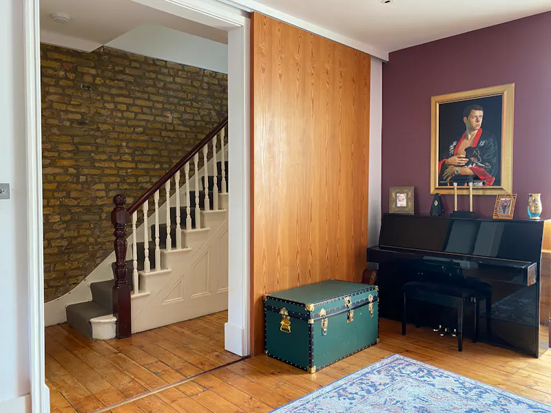 Piano at Camberwell family house, B1897 (photo 18)