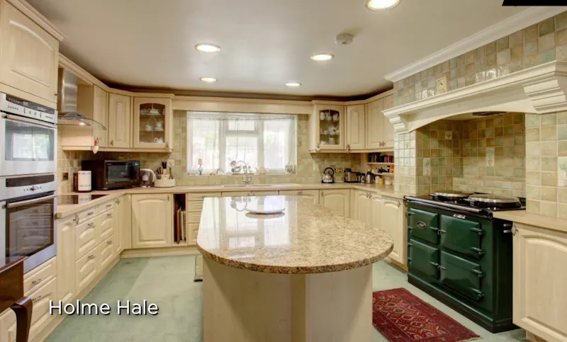 Kitchen at Gothic country house Norfolk, G99 (photo 2)