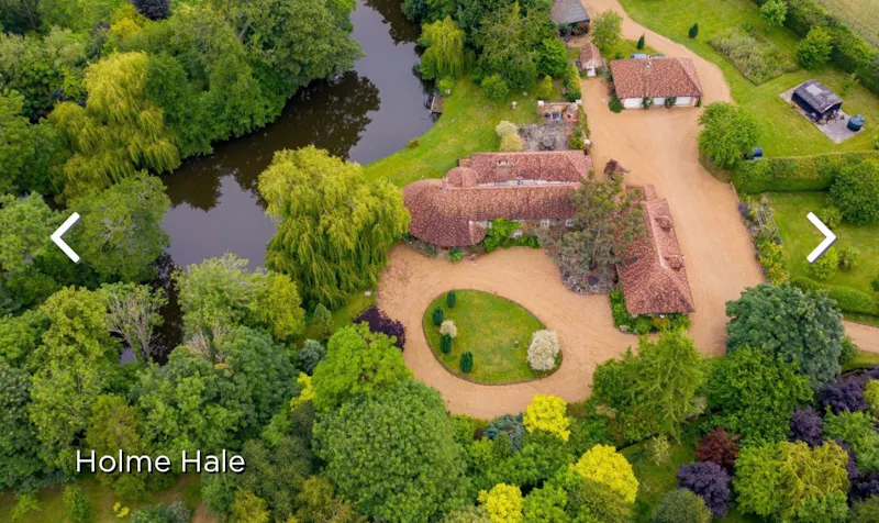 Gothic country house Norfolk, G99 (photo 27)
