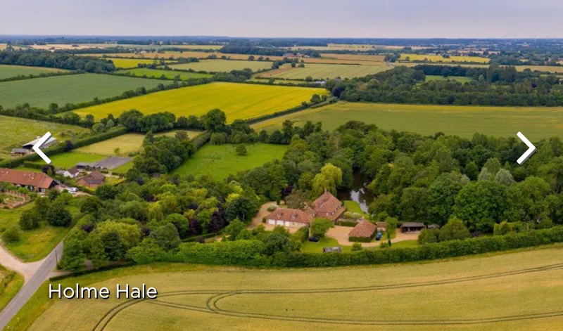Gothic country house Norfolk, G99 (photo 20)