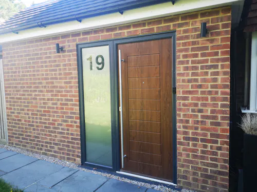 Modern semi in Weybridge , D2530
