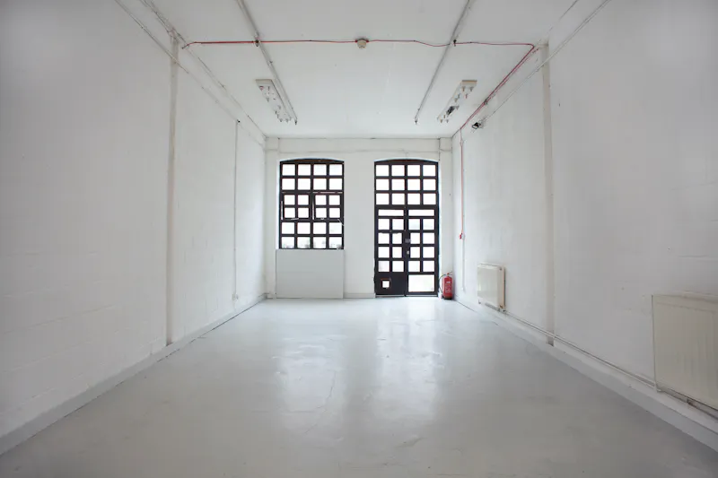 Floor - concrete at Walthamstow live/work studio, N482 (photo 4)