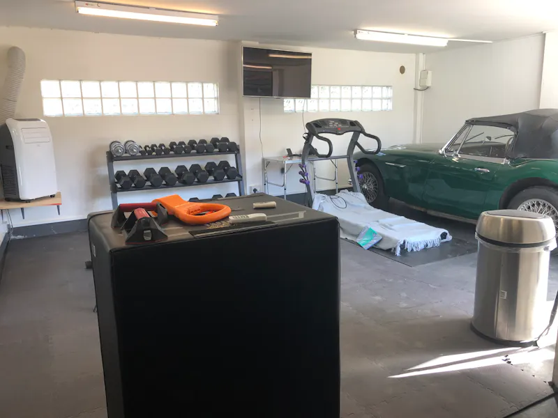 Gym / garage space in Acton , N501 (photo 5)