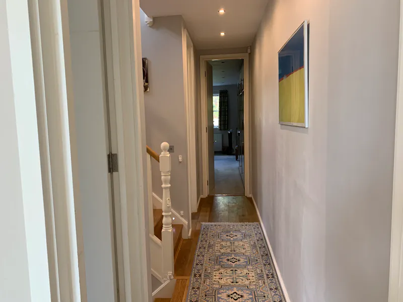Landing at Muswell Hill family house, E478 (photo 20)