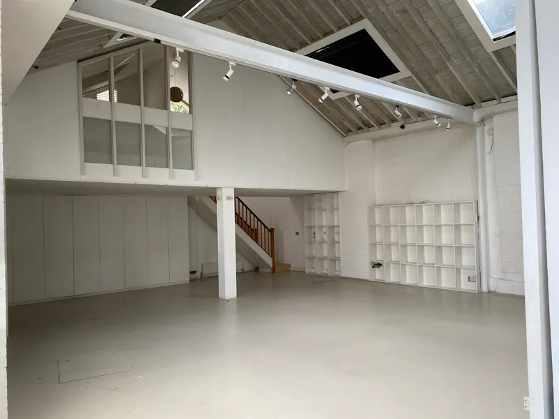 Mezzanine at Vacant Warehouse Studio , N491 (photo 2)