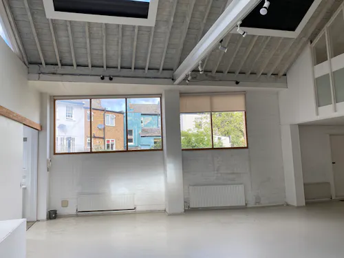 Vacant Warehouse Studio , N491