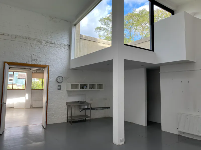Vacant Warehouse Studio , N491 (photo 14)
