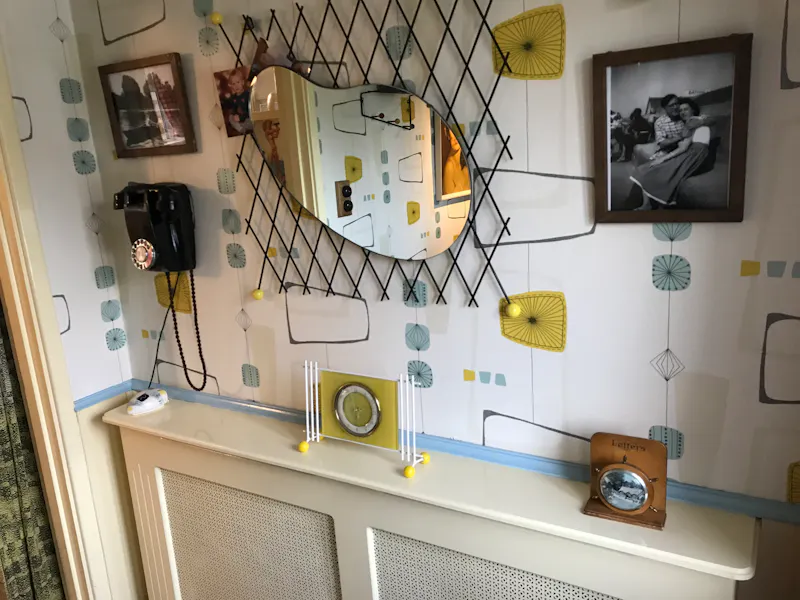 Authentic 50s Welwyn house, D2208 (photo 21)