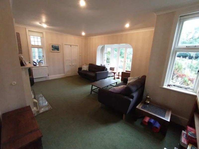 Edwardian Farnham family house, E480 (photo 4)