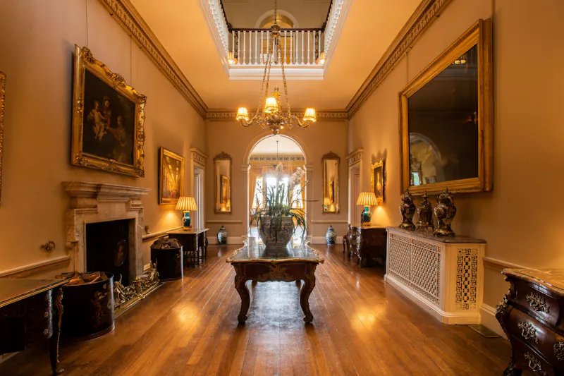 Entrance hall at Hampshire stately and Estate, A1537 (photo 4)