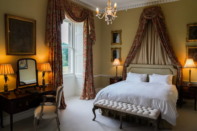 Bedroom at Hampshire stately and Estate, A1537 (photo 26)