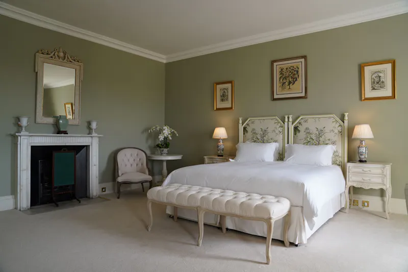 Bedroom at Hampshire stately and Estate, A1537 (photo 27)