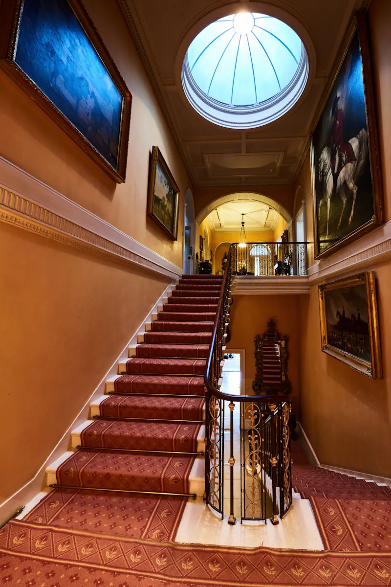 Staircase at Hampshire stately and Estate, A1537 (photo 23)