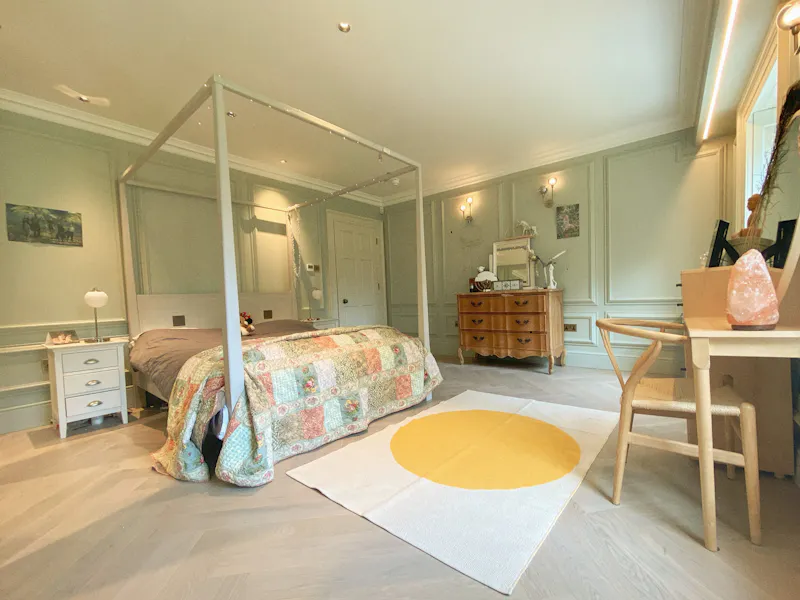 Bedroom at Stylish Hertfordshire Georgian, A1538 (photo 31)
