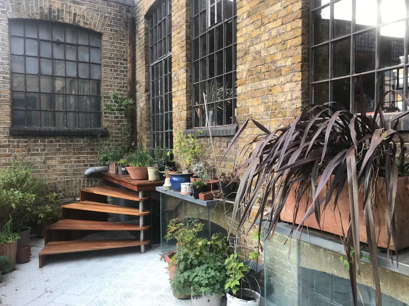 Terrace/Patio at Classic Hoxton loft apartment, F900 (photo 13)