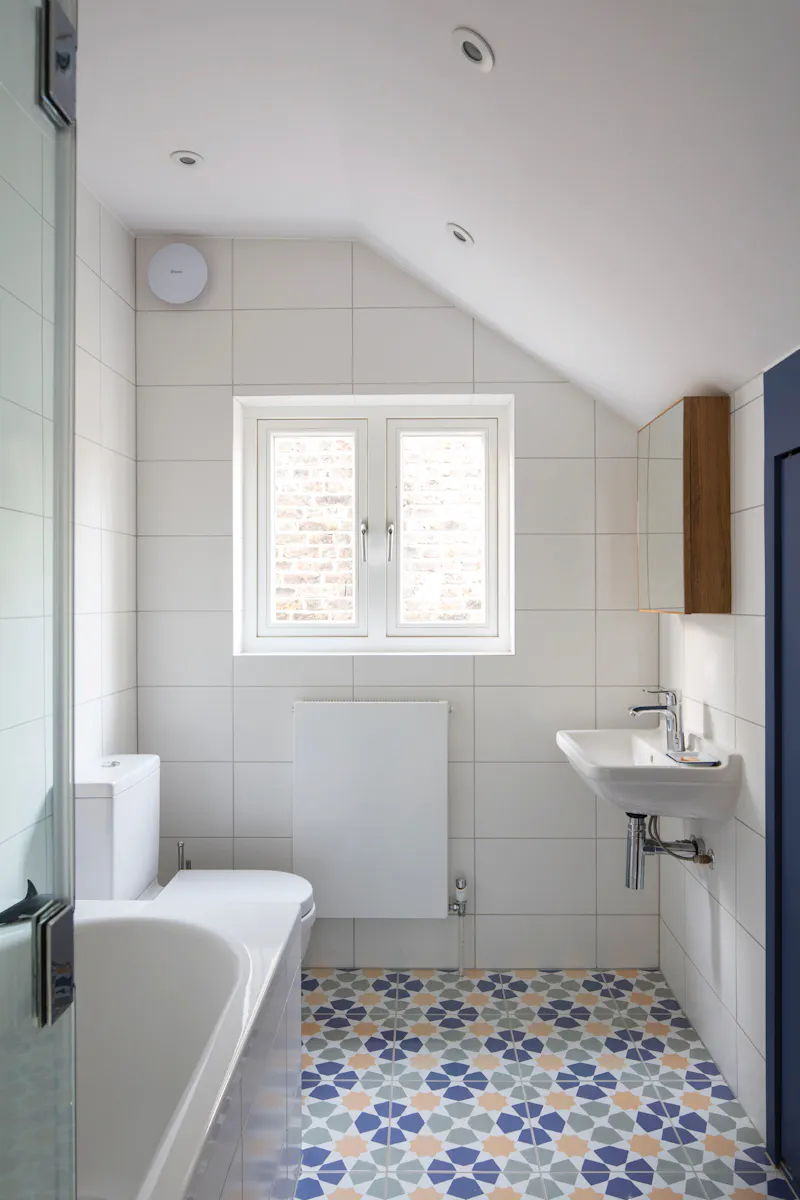Bath at Stylish Crouch End villa, B1900 (photo 12)