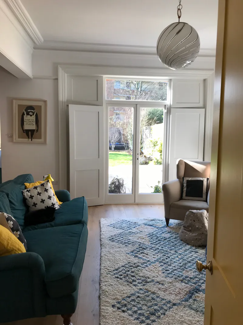 Living Room at Stylish Crouch End villa, B1900 (photo 7)