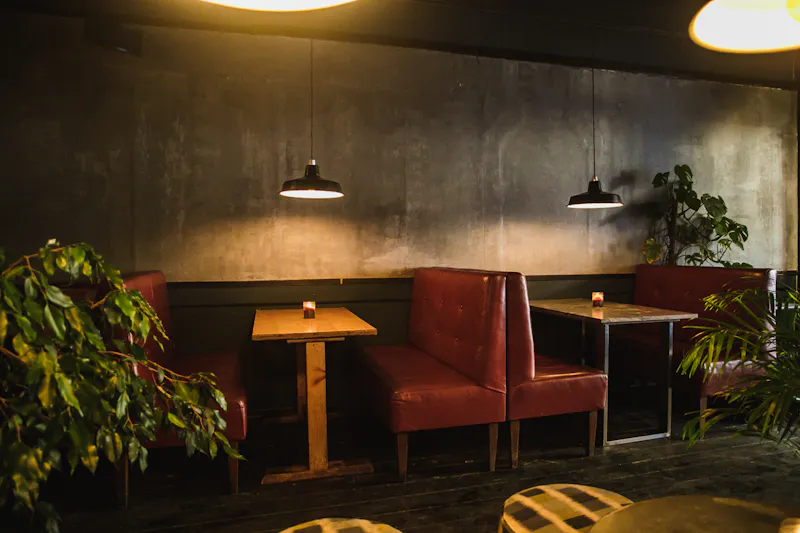 Peckham nightclub bar , R845 (photo 9)