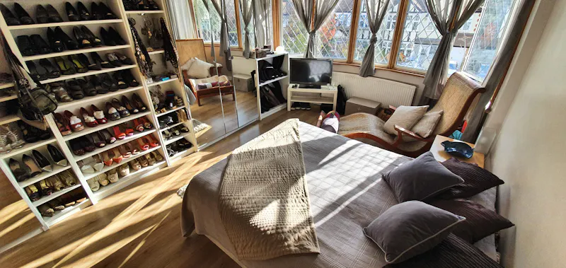 Modern Crystal Palace Home, D2503 (photo 13)