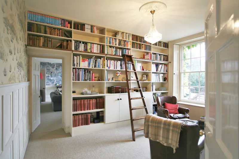 Library at Luxury country home Dorchester, B1921 (photo 6)