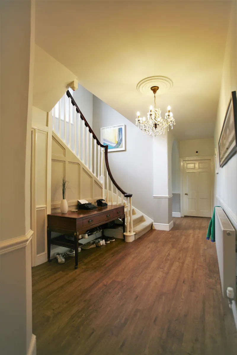 Corridor at Luxury country home Dorchester, B1921 (photo 9)