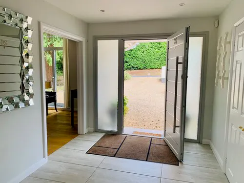 Modern bungalow Camberley , D2511