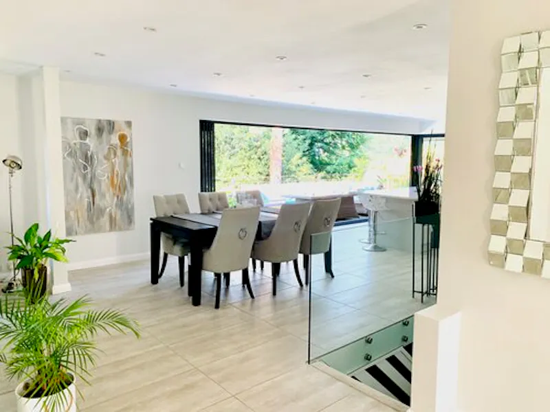 Modern bungalow Camberley , D2511 (photo 16)