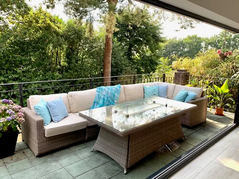Modern bungalow Camberley , D2511 (photo 10)