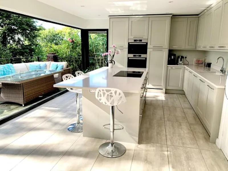Modern bungalow Camberley , D2511 (photo 5)