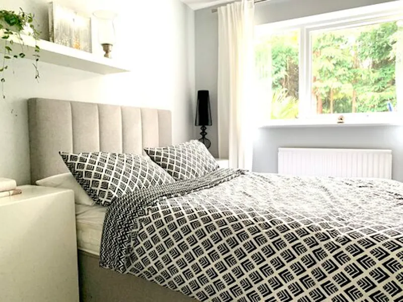 Bedroom at Modern bungalow Camberley , D2511 (photo 36)