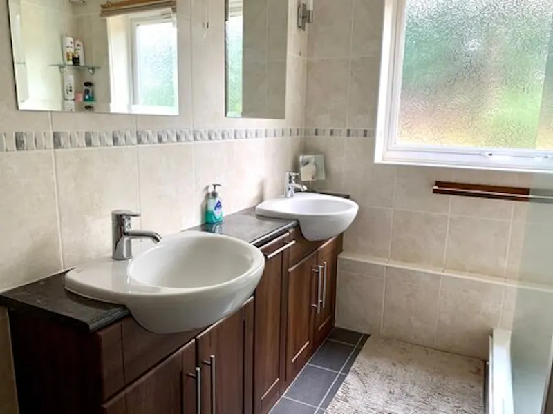 Modern bungalow Camberley , D2511 (photo 49)