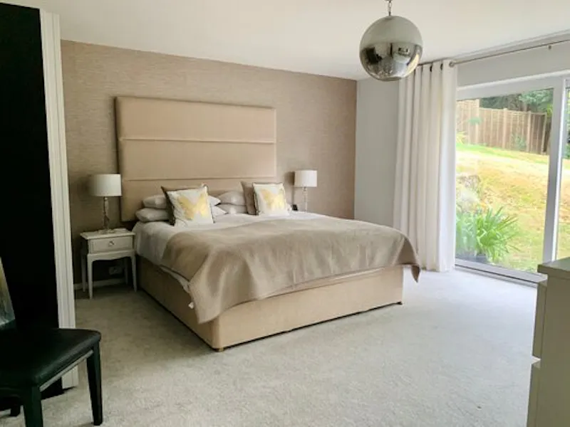 Modern bungalow Camberley , D2511 (photo 40)